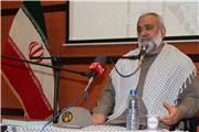 متحجران غرب‌گرای داخلی لااقل با شنیدن سخن امثال "اردشیر زاهدی‌" بیدار شوند