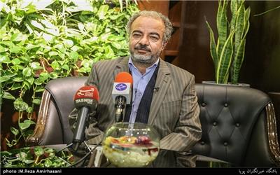 سعید آقاخانی: من &quot;نون.خ&quot; هستم +عکس